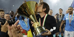 Napoli, missione Conte: l'obiettivo di Antonio è fare meglio di Maradona