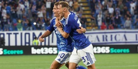 Como-Lazio 2-0: Douvikas e una magia di Nico Paz stendono Sarri