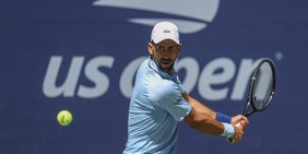 Us Open, Djokovic vince in rimonta contro Svaja: "Devo stare calmo"