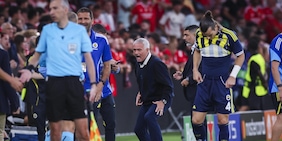 Champions, Mourinho va in Europa League e può ritrovare la Roma. Ecco le altre qualificate dai playoff Champions, Mourinho va in Europa League e può ritrovare la Roma. Ecco le altre qualificate dai playoff