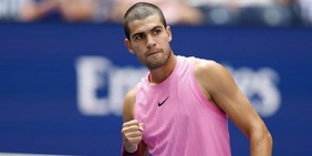 Alcaraz, che polemiche in Spagna per la battuta sulla sveglia: "Ma come si permette?"