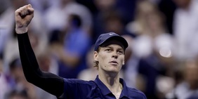 Pronostico Sinner-Alcaraz, chi vince la finale degli US Open? Cosa dicono le quote