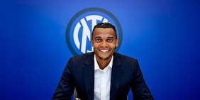 Chivu e la decisione su Akanji: le scelte di formazione in vista di Juve-Inter