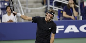 Tsitsipas preoccupato per la sua salute mentale: “Voglio disintossicarmi dai social”