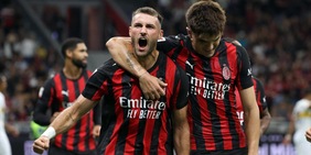 Milan, tris al Lecce: decidono Gimenez, Nkunku e Pulisic. Agli ottavi di Coppa Italia c'è la Lazio. Rivivi la diretta