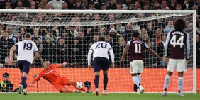 Vince l'Aston Villa, ma il Bologna c'è: Skorupski super, Castro e Vitik spaventano Emery. Rivivi la diretta