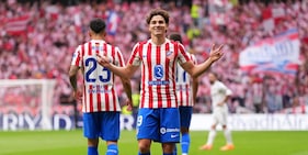 Atletico show: manita nel derby contro il Real Madrid. Doppietta e magia di Julian Alvarez. Rivivi la diretta
