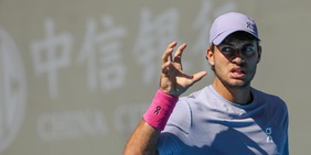 Cobolli ko a Shanghai: Munar vince in due set e vola al terzo turno. Rivivi la diretta