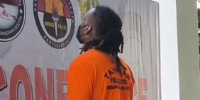 Trovato con 132 caramelle alla cannabis, cestista americano rischia la condanna a morte in Indonesia