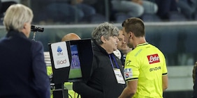 Tre rigori in Verona-Sassuolo, uno solo viene calciato: cos'è successo