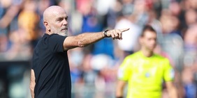 Fiorentina, Pioli cerca la soluzione: le idee anti Roma