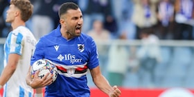 Serie B, primo stop per la Juve Stabia: tris Carrarese, gol e assist di Hasa. Rimonta Samp contro il Pescara