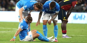 Napoli, doppia lesione per Lobotka e Politano: i tempi di recupero