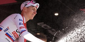 Quanto ha guadagnato Pogacar dopo tutte le vittorie nel ciclismo? La cifra non è quella che vi aspettate