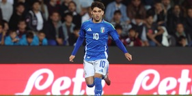 Italia U21, Pafundi lascia il ritiro: non giocherà contro l'Armenia