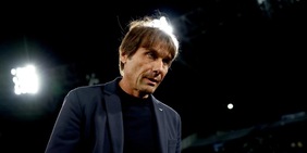 Conte omaggia le vittime dell’Heysel. Poi il ricordo d’infanzia che commuove
