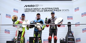 MotoGp, Aprilia show: Fernandez vince in Australia, caduta disastrosa per Bagnaia