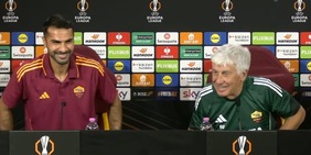 Gasperini si improvvisa giornalista e fa una domanda: "Celik ha giocato bene no? Quasi quasi lo provo punta..."