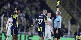 Bufera in Turchia, scoppia lo scandalo scommesse tra arbitri: c'è il rischio stop al campionato