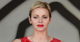 Charlene di Monaco, l'abito da 3mila euro che ha fatto scalpore a Palazzo