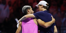 Sinner torna numero 1 al mondo: cosa può succedere alle Atp Finals con Alcaraz