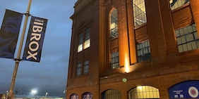 Roma, rifinitura all'Ibrox: la scritta in stile Anfield accoglie i giallorossi