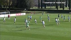 Italia, partitella prima di volare in Moldova