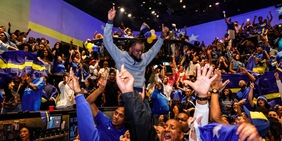 Curaçao si qualifica per i Mondiali: ha gli stessi abitanti di un quartiere di Roma, i tifosi reagiscono così