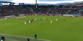 Caprile, l'errore clamoroso regala il pareggio al Genoa: la fotosequenza