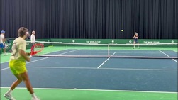 Cobolli è carico: l’allenamento prima della finale in Coppa Davis