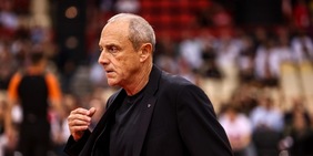 Olimpia Milano, Ettore Messina si dimette: squadra affidata a Poeta