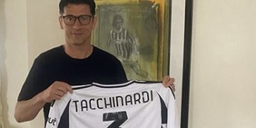 Tacchinardi: "La squadra più forte non è la Roma. Juve? Troppo dipendente da Yildiz"
