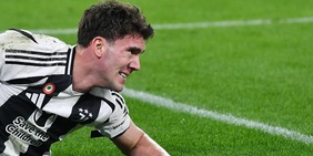 Infortunio Vlahovic, l'esperto: "Vi spiego se l'operazione conviene e le cause. Colpa anche dei calendari"