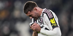 Vlahovic si opera, domani l'intervento per l'attaccante della Juve: ecco dove