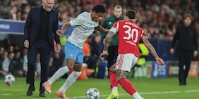 Benfica-Napoli 2-0: Mourinho batte Conte, decidono Rios e Barreiro