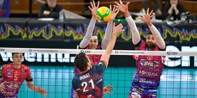 Champions League: Perugia vince in rimonta su Praga