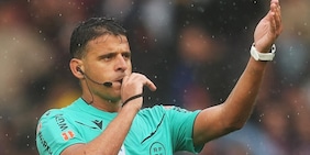 Moviola Juve, Gil Manzano sbaglia solo il giallo per Locatelli