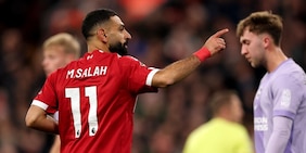 Premier League: il Liverpool vince e ritrova Salah, l'Arsenal vince al 94'