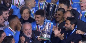 De Laurentiis apre la festa del Napoli: "Orgoglioso di questo gruppo, abbiamo scritto di nuovo la storia"