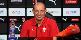 Milan, Allegri lascia a casa Leao: “Non è al meglio, i giocatori part-time non vanno bene”