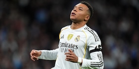 Real, che tegola: lesione al ginocchio per Mbappé