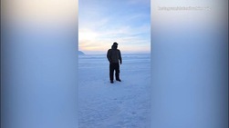 Incredibile Ibra, rovesciata nel ghiaccio