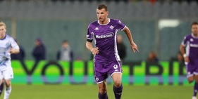 Dzeko lascia la Fiorentina: ufficiale il trasferimento allo Schalke 04
