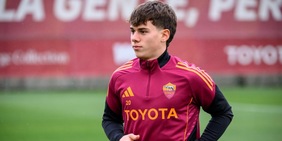 Lorenzo Venturino e il giallo dell'altezza: la risposta alla domanda virale sul nuovo attaccante della Roma