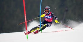 Shiffrin show, vince a Spindleruv Mlyn e conquista la nona Coppa del mondo di slalom