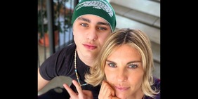 Martina Colombari, il figlio Achille Costacurta scappa dal ritiro spirituale in India