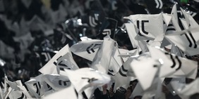Divieti per i tifosi della Juve prima del Monaco: il club esprime "stupore" in una nota