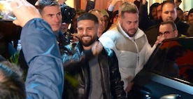 Lorenzo Insigne torna a Pescara: l'accoglienza da urlo dei tifosi