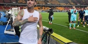 La mossa di Sarri verso il Genoa che apre all'addio di Romagnoli: nella Lazio convocato Maldini