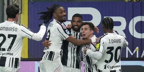 La Juve cala il poker a Parma. L'Inter supera la Cremonese